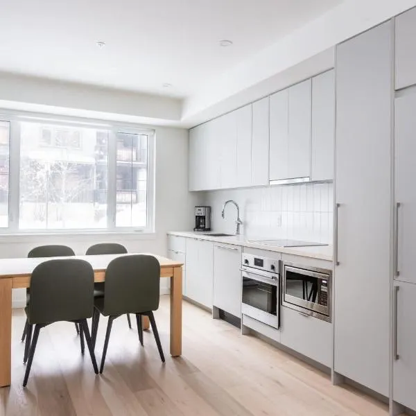 Studio Suite At The Crescent，位于罗斯兰的酒店