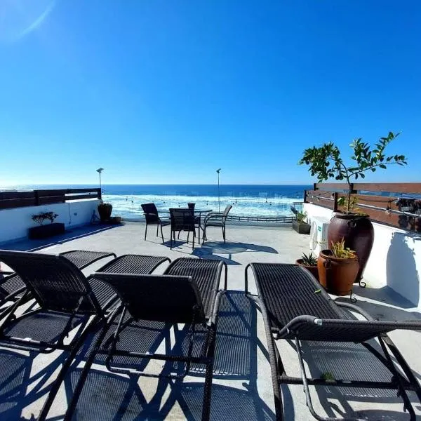 Beachfront Boutique Villa Cazadores，位于罗萨里托的酒店