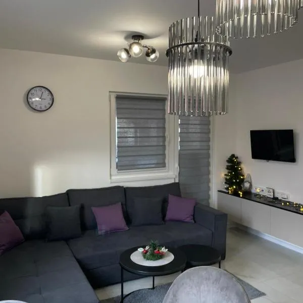 Apartman Marina stan na dan，位于普里耶多尔的酒店
