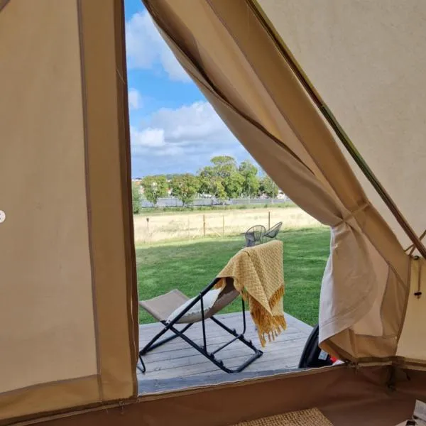 Bergs Slussar Glamping，位于Vreta Kloster的酒店