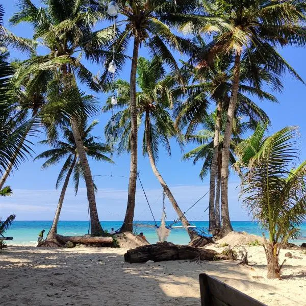 Castle Rock Boracay，位于长滩岛的酒店