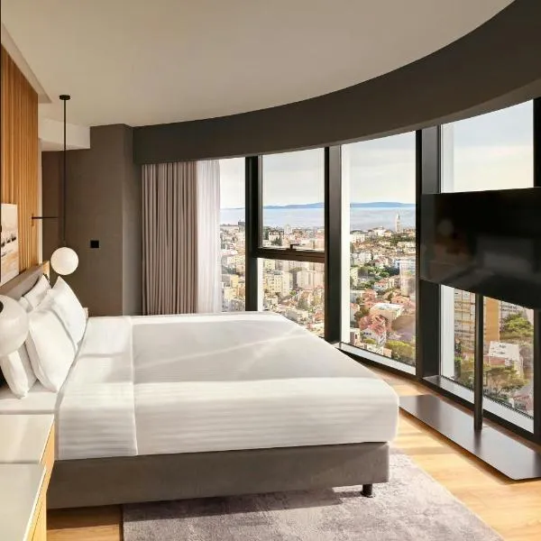 AC Hotel by Marriott Split，位于斯普利特的酒店