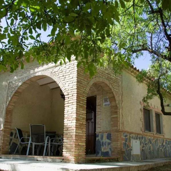 Camping Las Nogueras de Nerpio，位于内尔皮奥的酒店