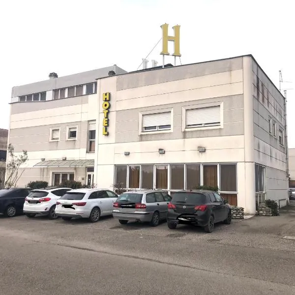 Hotel Grisù Collins，位于Piacentina的酒店