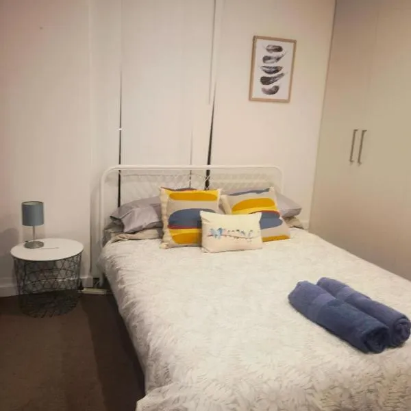 Epping Central new 2 bedroom Apartment，位于Epping的酒店