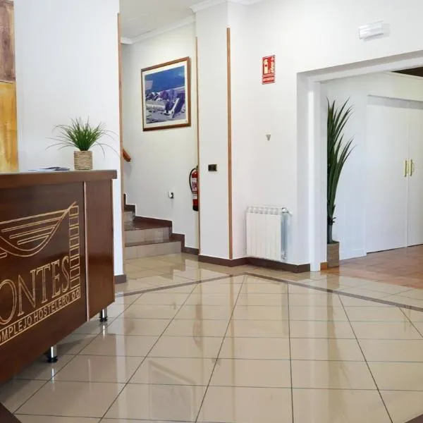 Hotel Los Desmontes，位于Membrilla的酒店