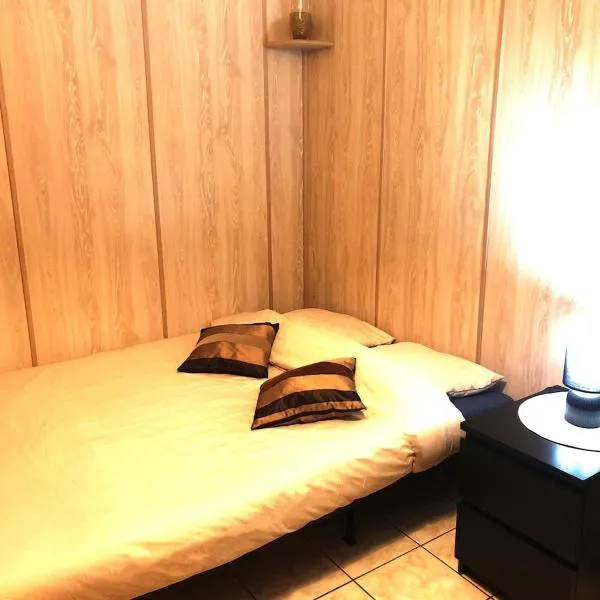 Chambre Cosy bien équipée proche RER aux Portes de Paris,位于斯坦的酒店