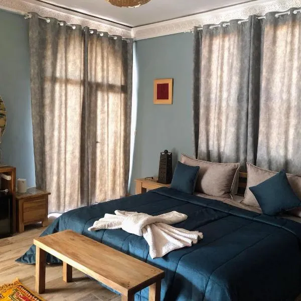VILLA A'Kabar，位于Tamdakht的酒店