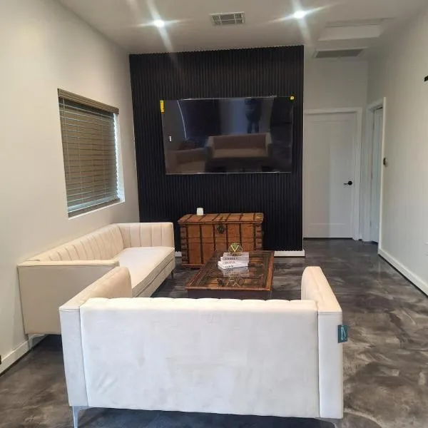 Beautiful and cosy home，位于阿苏萨的酒店