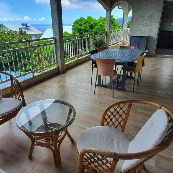 Location Azuria Saint-Leu，位于圣勒的酒店