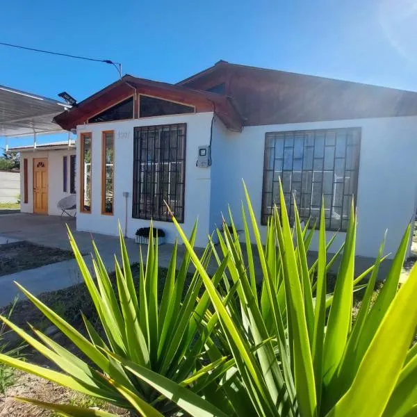 Encanto Rural - Casa de campo para disfrutar y olvidar el estrés，位于Putaendo的酒店