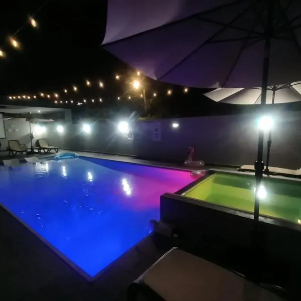 Aquaville Dorado Moderna Villa 1，位于多拉多的酒店