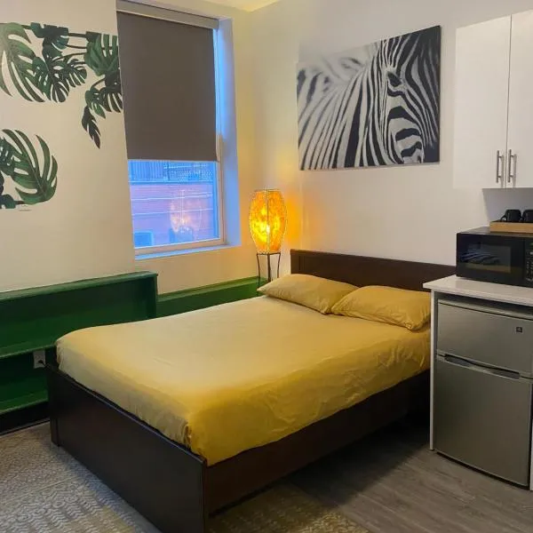 Queen Nest Hotel，位于多伦多的酒店