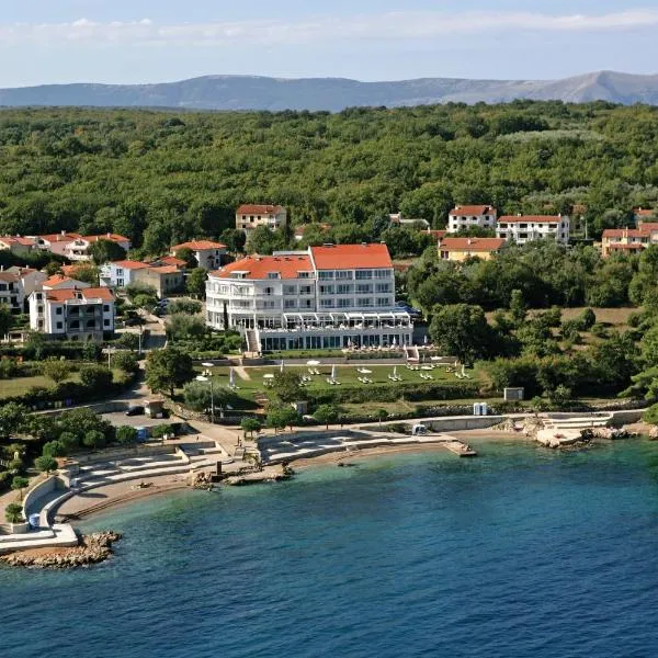 皮尼亚Spa康体酒店，位于Hrahorić的酒店