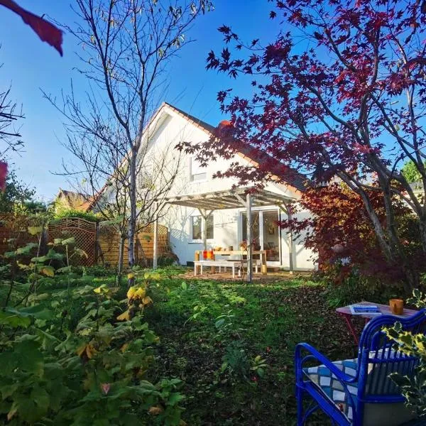 Appartement-maison avec jardin，位于Uffheim的酒店