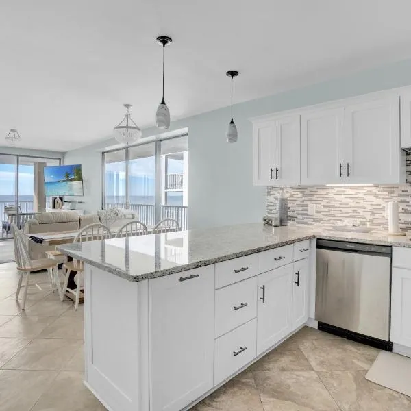 Corner on Romar 706，位于奥兰治比奇的酒店