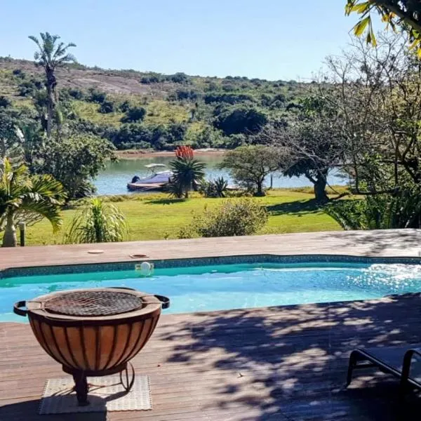 Coelacanth Sea & River Lodge，位于Kayserʼs Beach的酒店