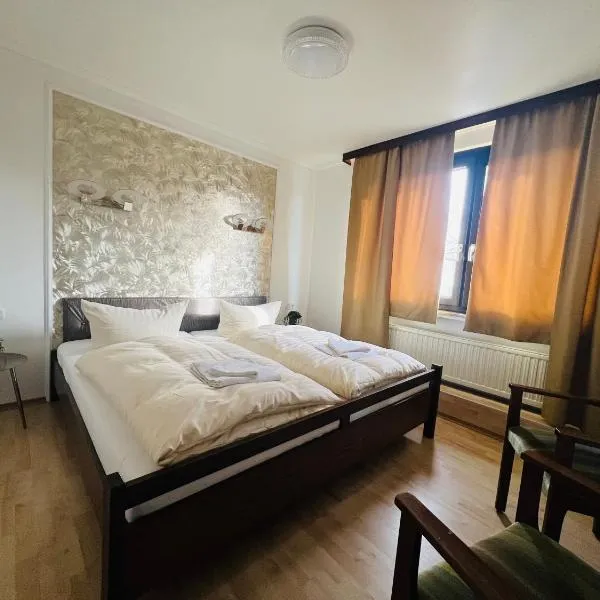 Hotel Ellermann，位于弗洛托的酒店