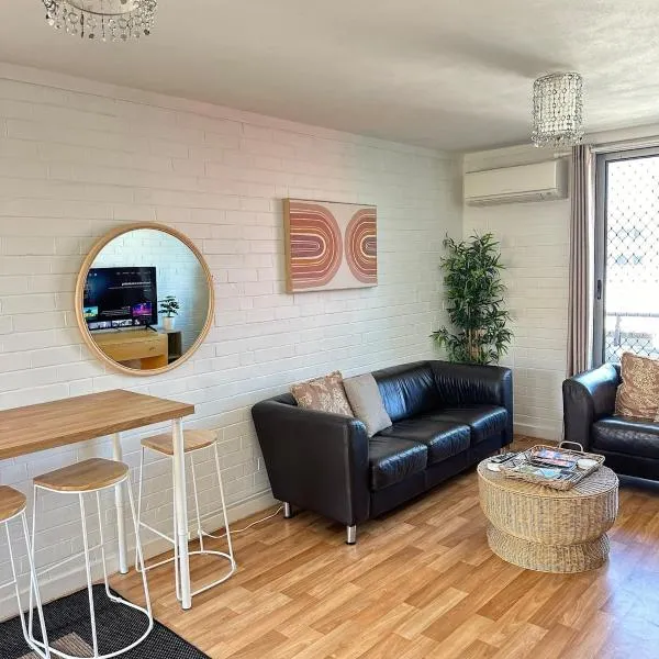 CENTRE FREMANTLE 2 queen bedroom APARTMENT，位于弗里曼特的酒店