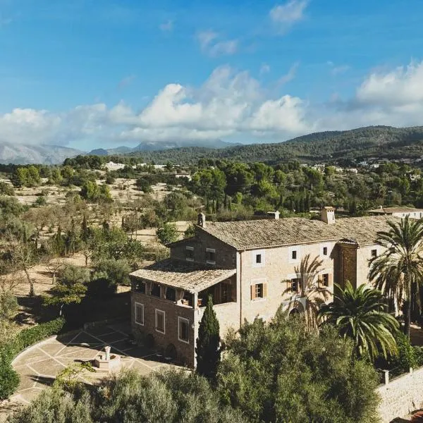 Finca Can Estades，位于卡尔维亚的酒店
