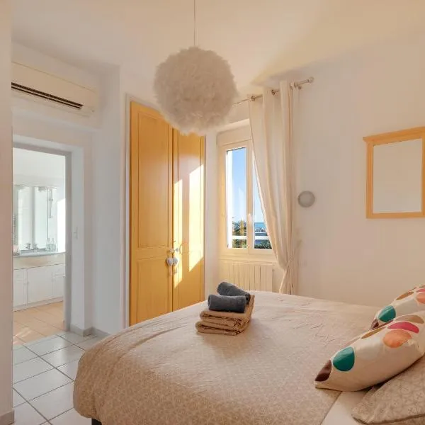 Villa Anaite Vue mer et montagne, piscine privée，位于昂蒂布的酒店