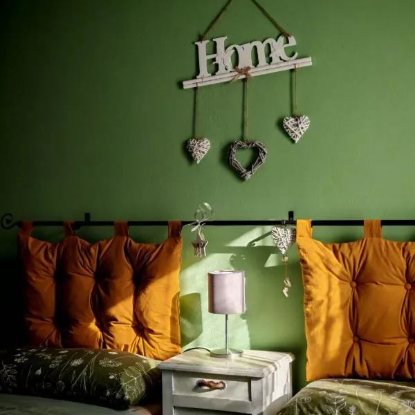 Ca' degli Ovi b&b，位于瓦伦扎的酒店