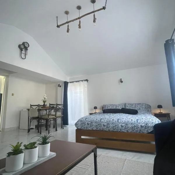 New luxurious and spacious guest suite in Banstead，位于Banstead的酒店