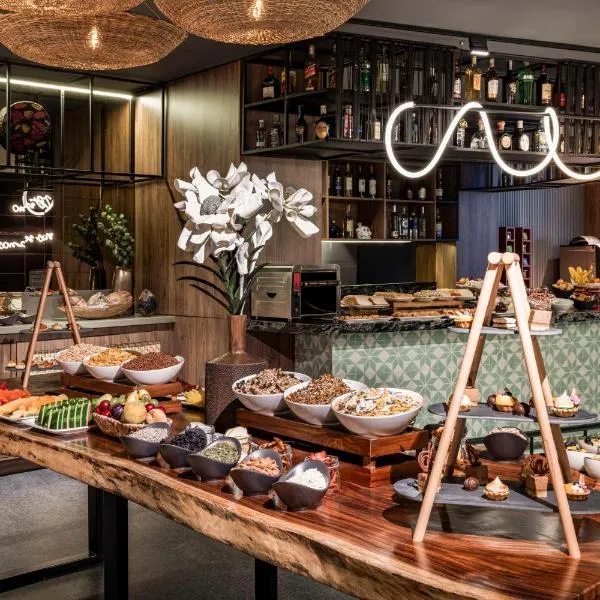 Avani Royal Zona T Bogotá Hotel，位于波哥大的酒店