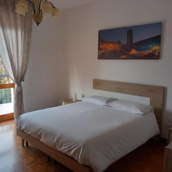 Waterfalls Apartment，位于Vertova的酒店