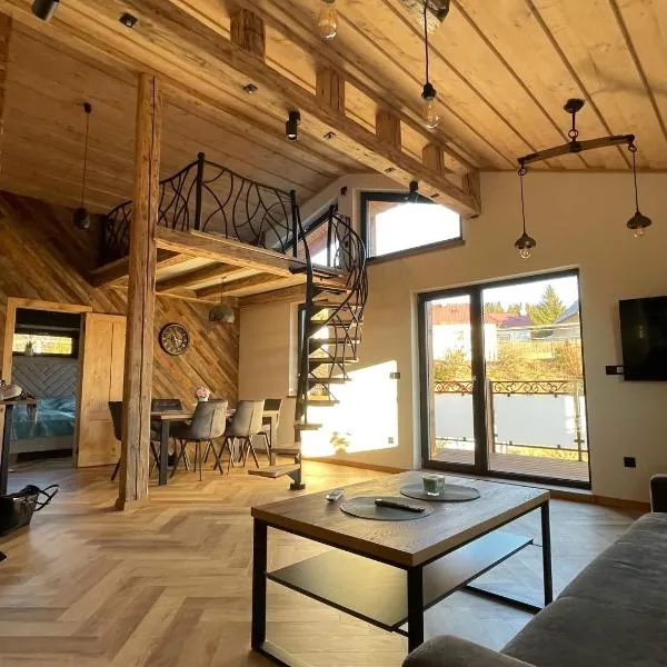 Luxusny apartman z tarasmi - Vera，位于塔加特的酒店