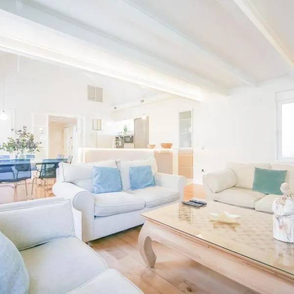 Duplex de lujo junto al Bernabéu Real Madrid，位于马德里的酒店