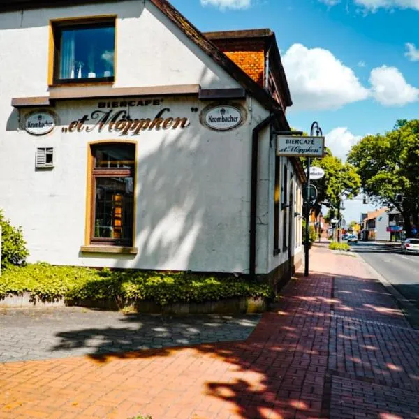 Hotel et Möppken，位于Emlichheim的酒店