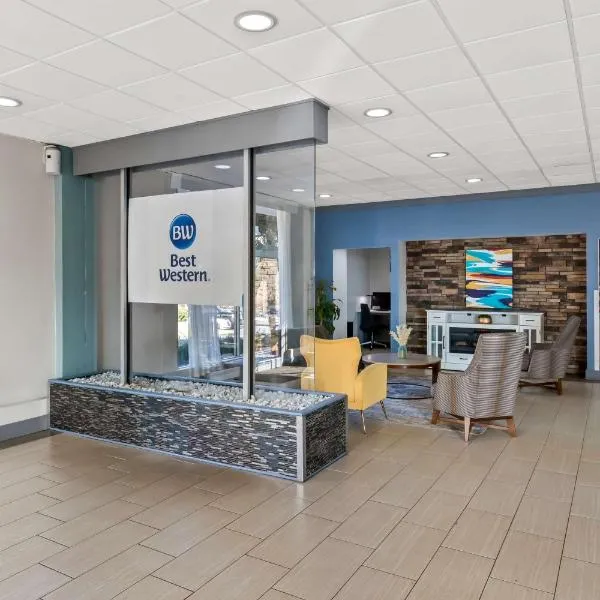 Best Western Atlanta Cumberland Galleria Hotel，位于亚特兰大的酒店