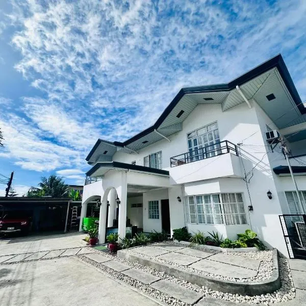 Calel Guest House，位于Palompon的酒店