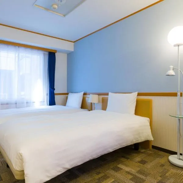 Toyoko Inn JR Kobe eki Kita guchi，位于神户的酒店