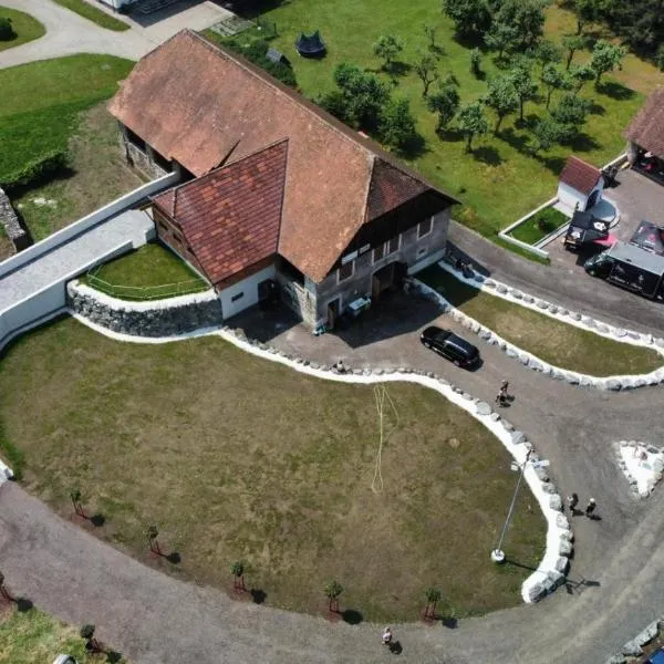 Schladnitzer Dorfstadl Camping，位于Göss的酒店