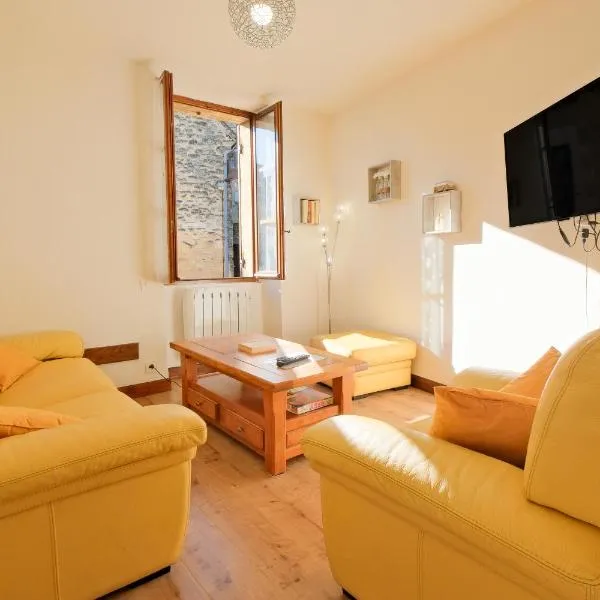 Le Pressoir, Authenticité et Charme，位于Salignac Eyvigues的酒店