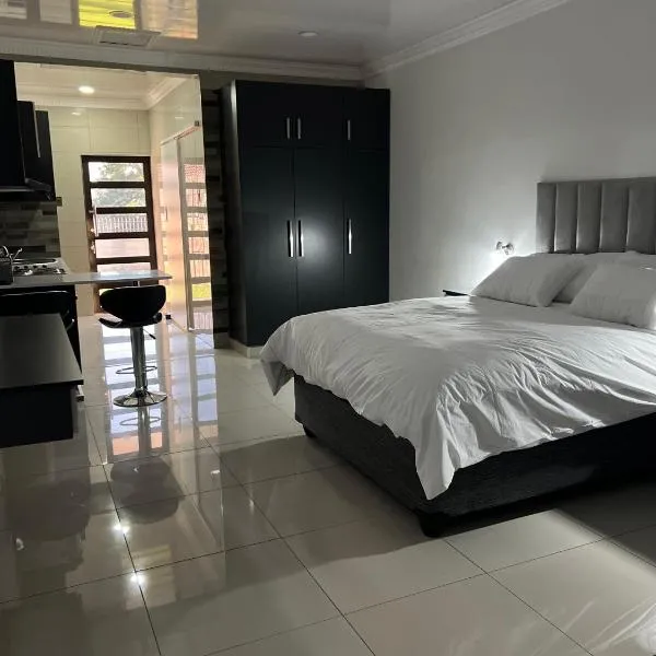Oasis Lux Apartments,位于Volksrust的酒店