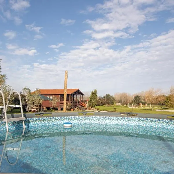 Casa da Lagoa Pateira，位于Fermentelos的酒店