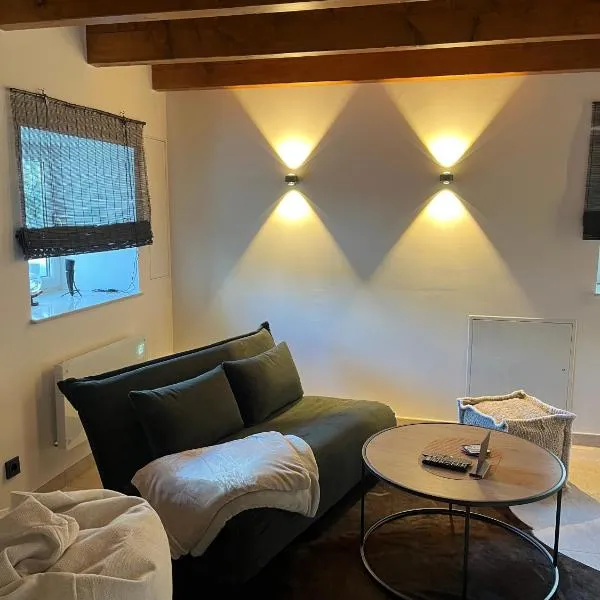 HAPPYNEST im Altmühltal，位于Altmannstein的酒店