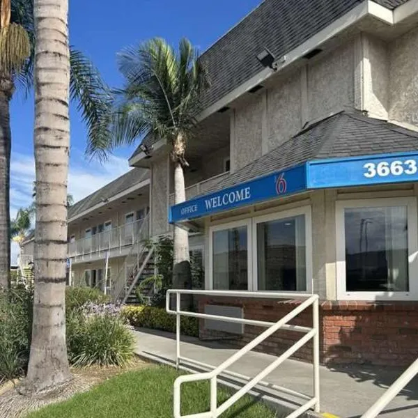 Studio 6 Suites - Riverside, CA South，位于里弗赛德的酒店