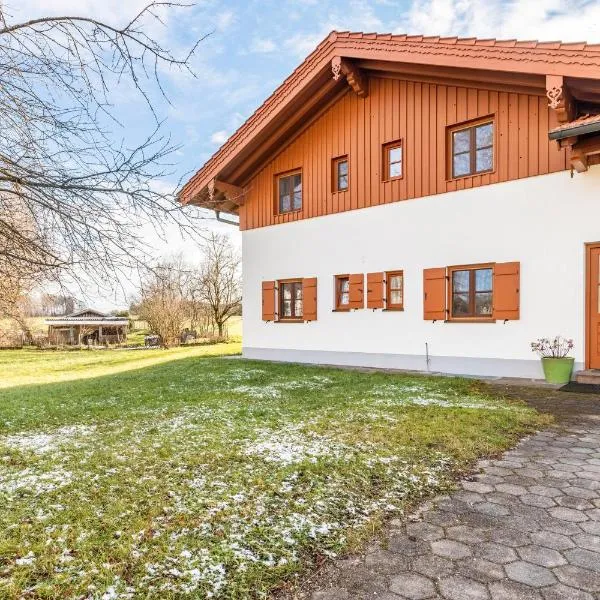 Haus am Hof，位于Kirchseeon的酒店