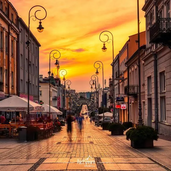 Dream & HOSTEL - Central Station FaktVat，位于凯尔采的酒店