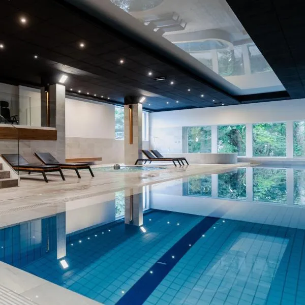 Shuum Boutique Wellness Hotel，位于科沃布热格的酒店