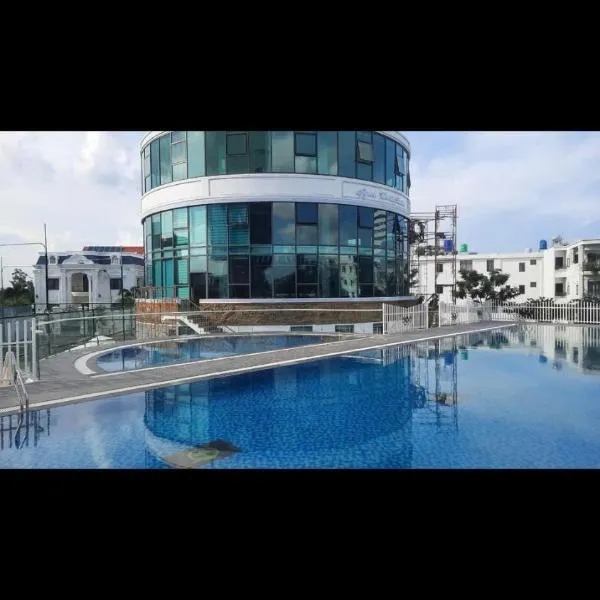 HoTel MoTeL ĐỒNG KHỞI，位于槟知的酒店