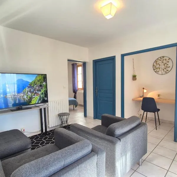 Gîte de la Tride 2 avec terrasse proche du centre，位于雷克图尔的酒店