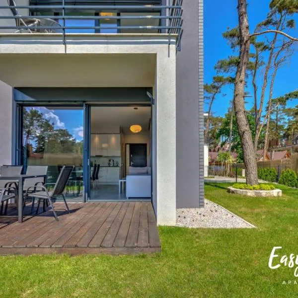 SUN 7 - Easy - Rent Apartments - z basenem，位于波别罗沃的酒店