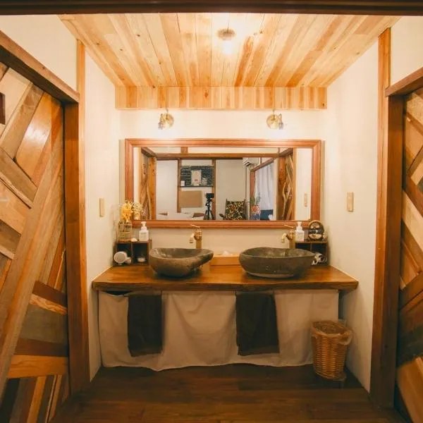 宿たぬきのねどこ GUESTHOUSE TANUKI，位于Tokoname的酒店