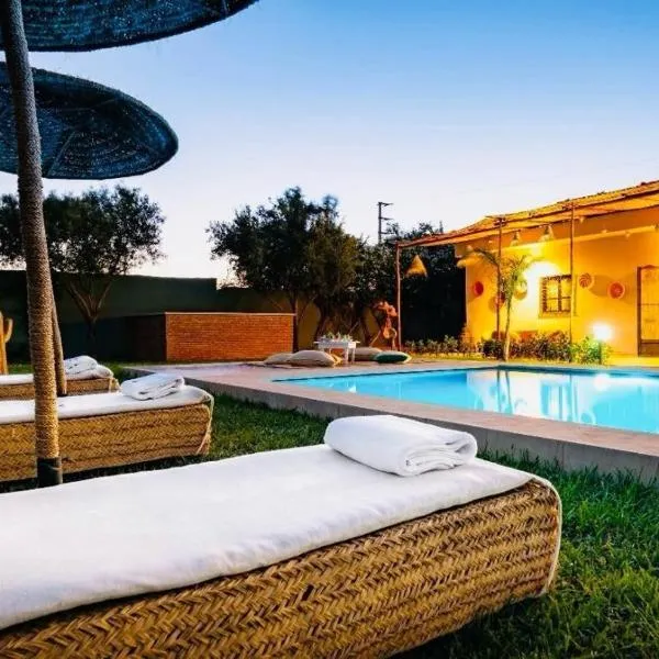 RIAD DAR ESSOURY Marrakech，位于NʼChaba的酒店
