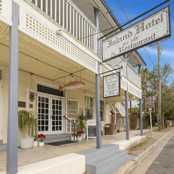 Historic Island Hotel，位于锡达基的酒店